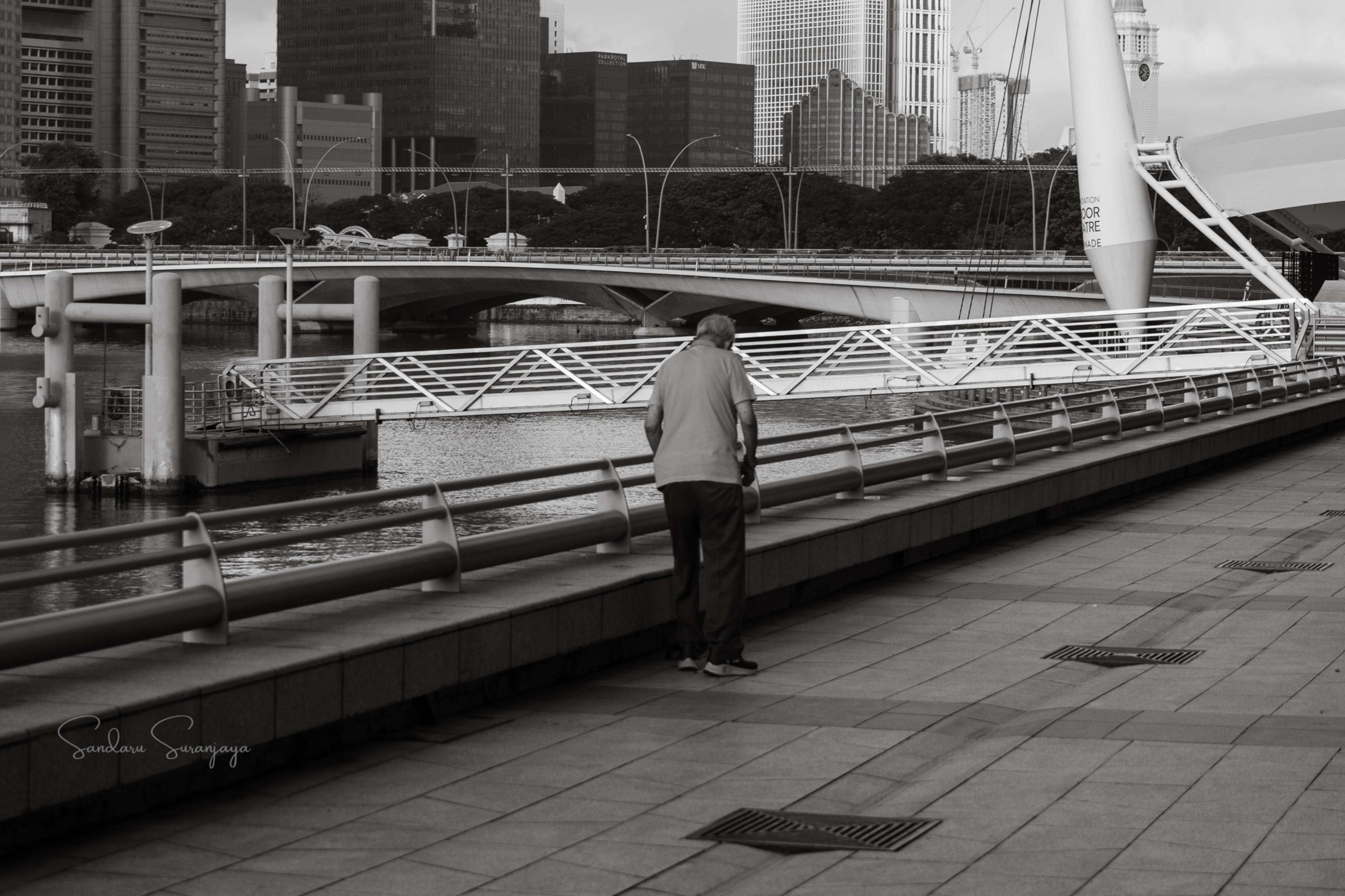 The walk of life
Marina Bay, Singapore