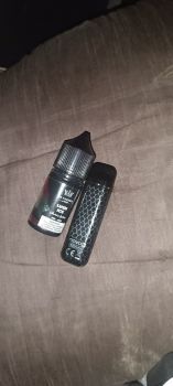 Vap chargeable avec liquide, comme neuf