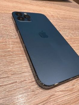 iPhone 12 Pro 10 mois, propre, sans rayures - bon prix