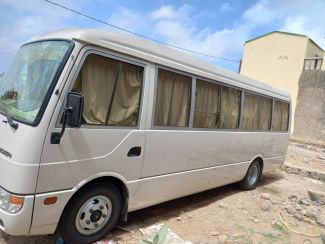 Bus climatisé pour location ou transport personnel