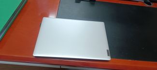 PC portable Lenovo Mini, Processeur AMD Athlon Silver 3050e