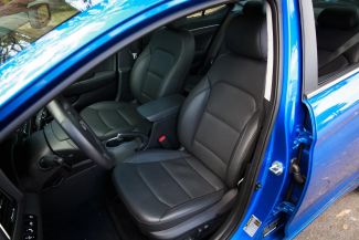 Hyundai Elantra 2017, climatisation en parfait état, prix négociable