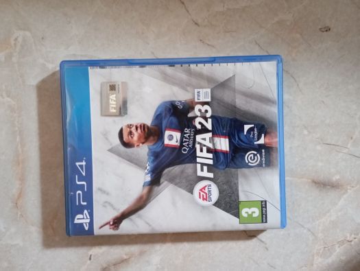 CD FIFA 23 PS4 a vendre