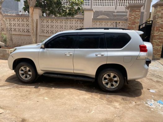 Car for sales Land cruiser prado