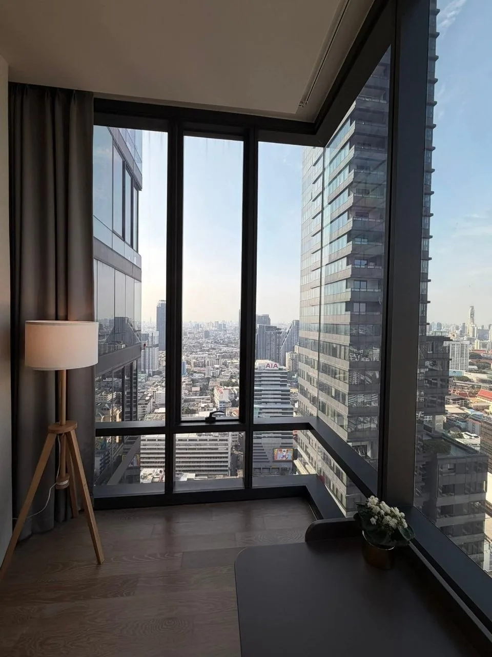 1 bedroom condo for rent in Silom Bangkok - bathroom and modern finishes
