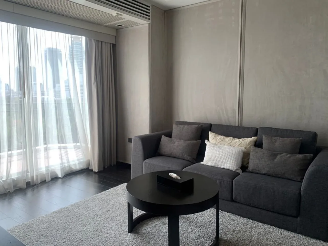 3 bedroom condo for rent in Sukhumvit Bangkok - balcony perspective