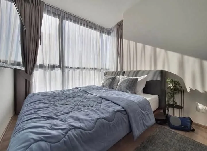 2 bedroom condo for rent in Rama 4 Bangkok - swimming pool and building amenities