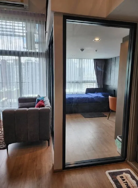 2 bedroom condo for rent in Rama 9 Bangkok - balcony perspective