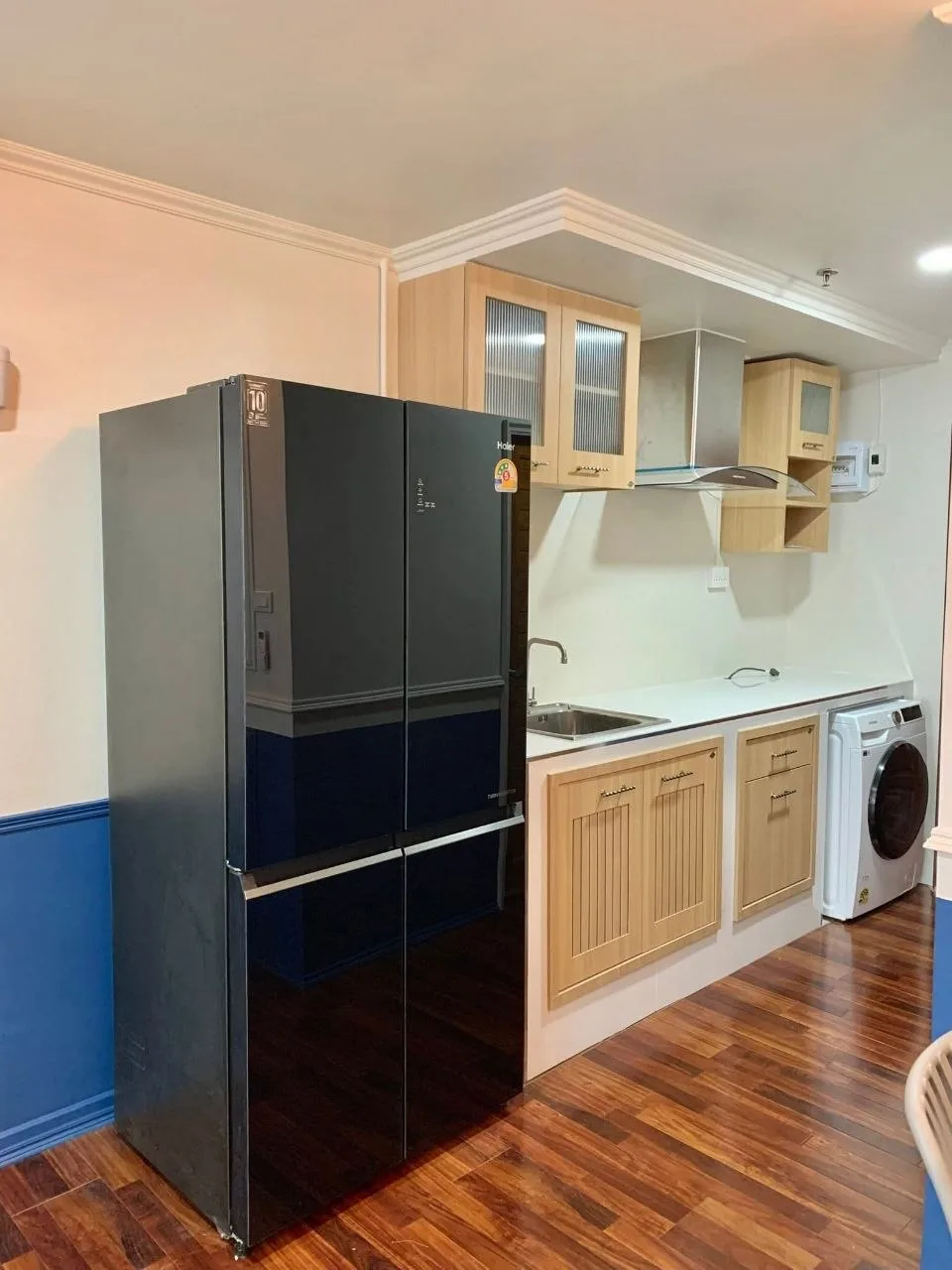 1 bedroom condo for rent in Sukhumvit Bangkok - living room view