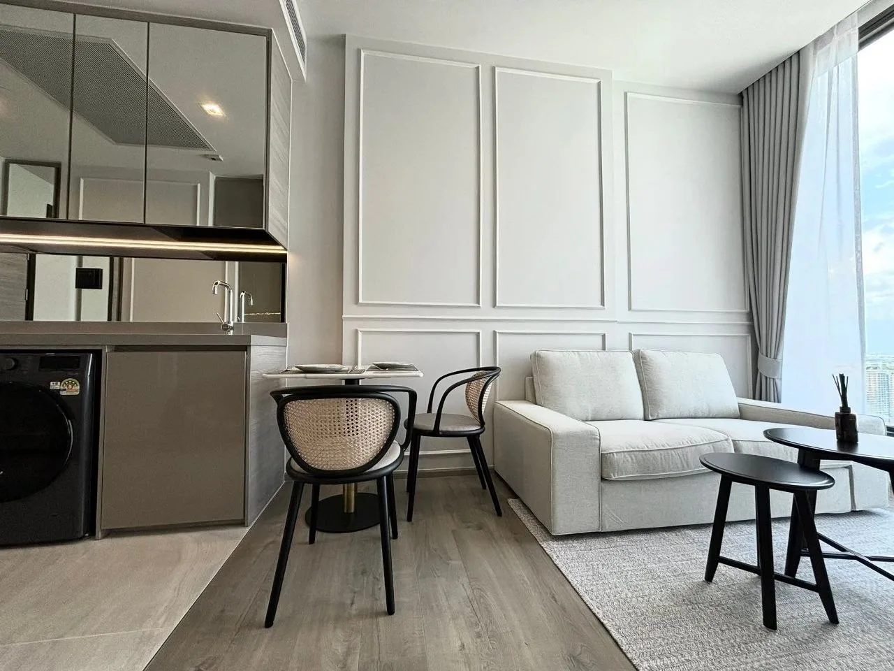 1 bedroom condo for rent in Chatuchak Bangkok - master bedroom interior