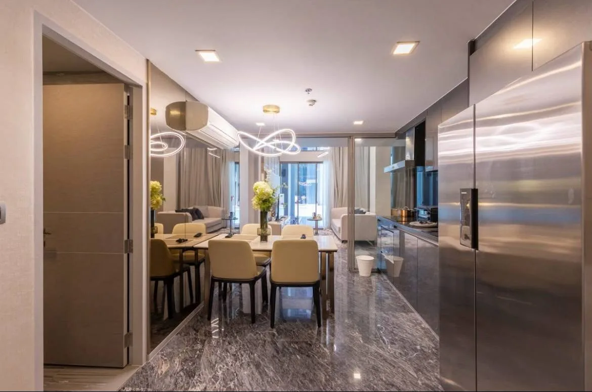 3 bedroom condo for rent in Sukhumvit Bangkok - bathroom and modern finishes
