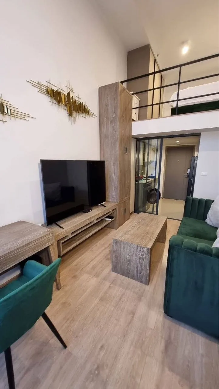 1 bedroom condo for rent in Rama 9 Bangkok - master bedroom interior