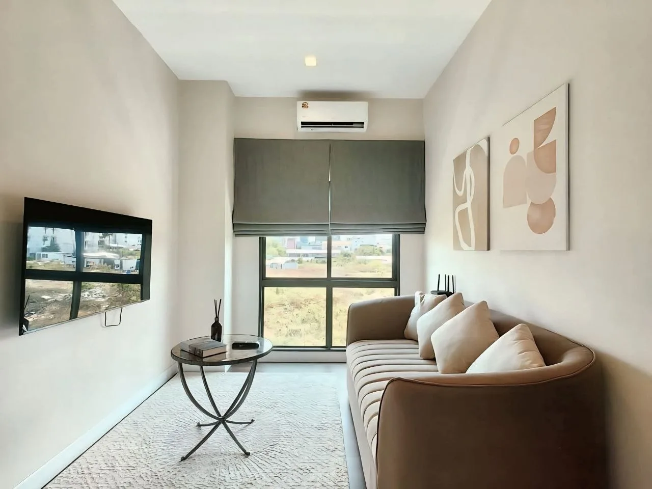 4 bedroom house for rent in Bang Na Bangkok - swimming pool and building amenities