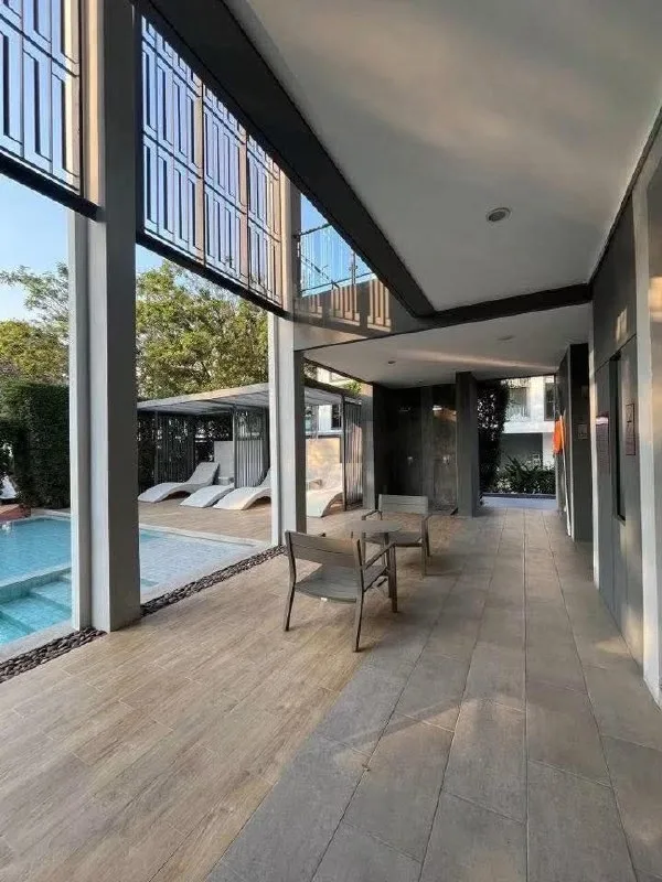 4 bedroom house for rent in Bang Na Bangkok - living room view