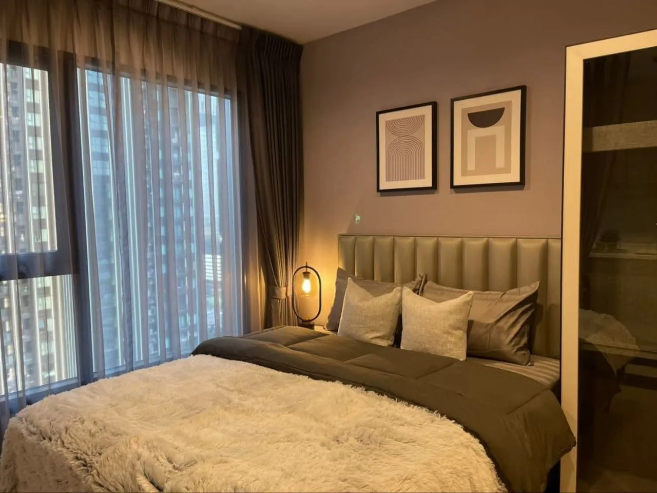 1 bedroom condo for rent in Rama 9 Bangkok - master bedroom interior