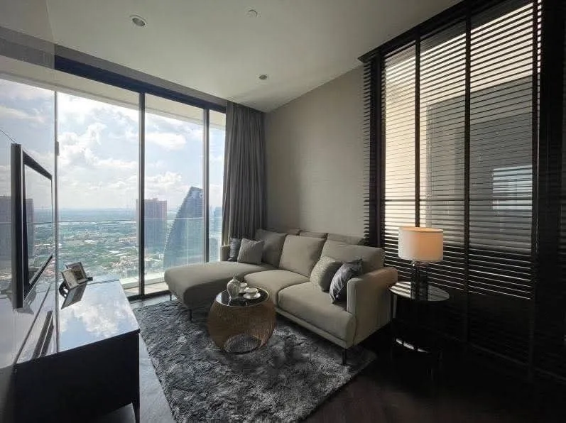 2 bedroom condo for rent in Thong Lo Bangkok - living room view