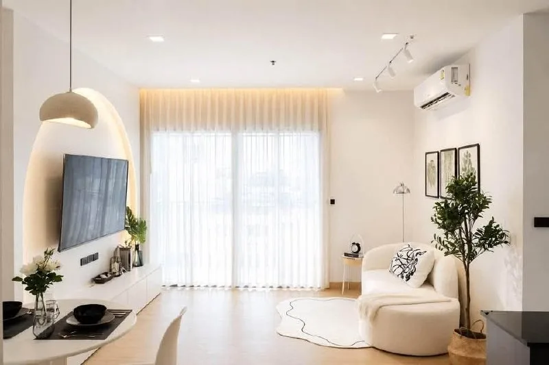 2 bedroom condo for rent in Phaya Thai Bangkok - kitchen and dining area