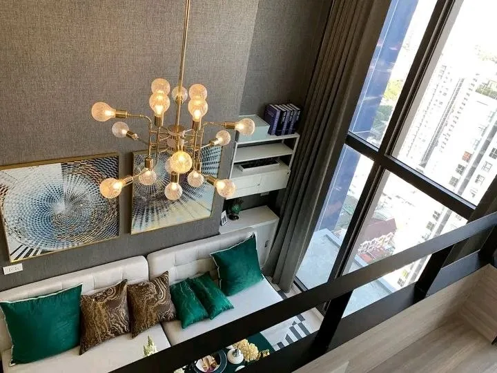 1 bedroom condo for rent in Asok Bangkok - kitchen and dining area