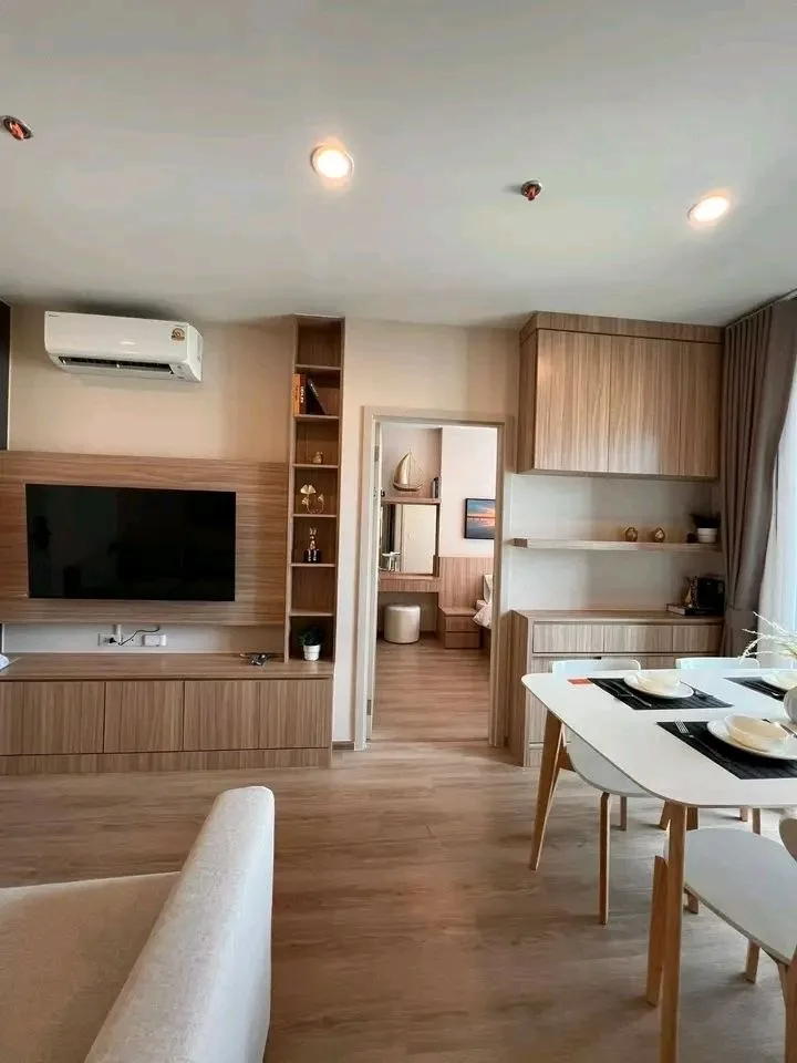 1 bedroom condo for rent in Rama 9 Bangkok - balcony perspective
