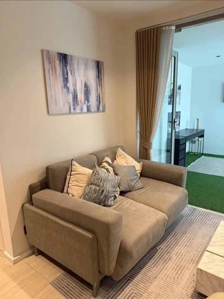 1 bedroom condo for rent in Chit Lom / Ploenchit Bangkok - master bedroom interior