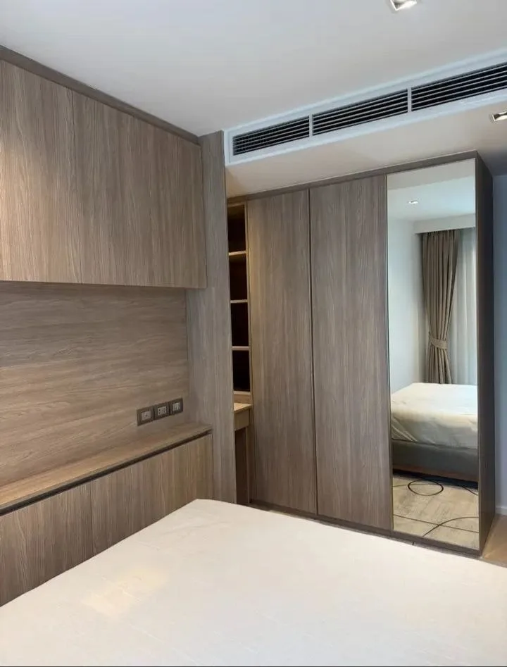 1 bedroom condo for rent in Chit Lom / Ploenchit Bangkok - master bedroom interior