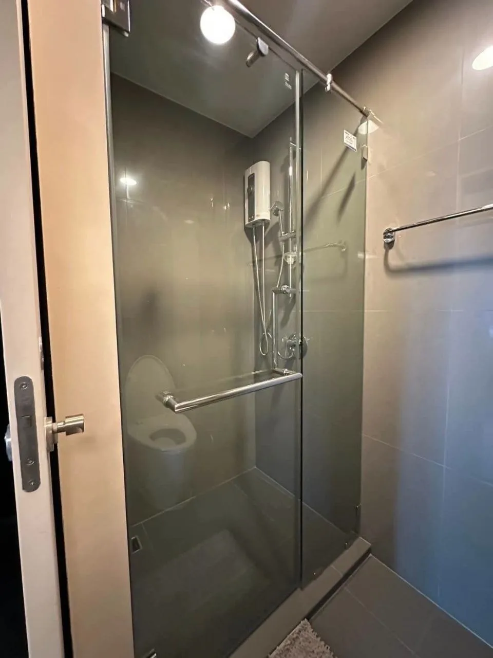 1 bedroom condo for rent in Thong Lo Bangkok - living room view