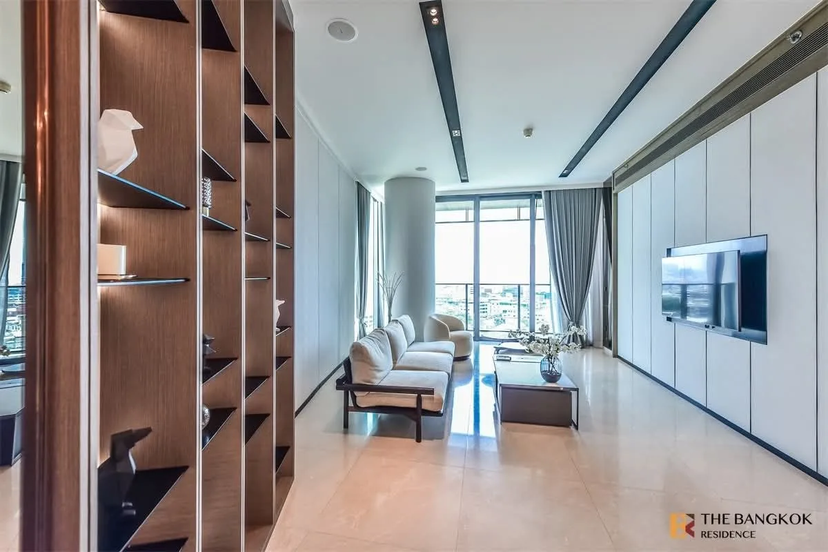 2 bedroom condo for rent in Khlong San Bangkok - balcony perspective