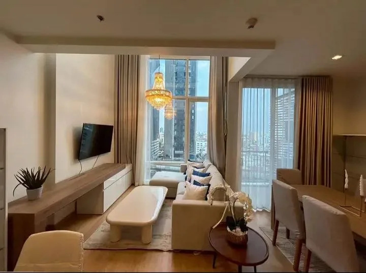 1 bedroom condo for sale in Ratchathewi Bangkok - kitchen and dining area