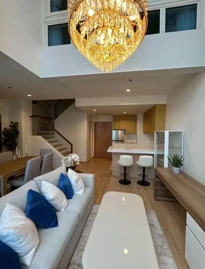 1 bedroom condo for sale in Ratchathewi Bangkok - master bedroom interior