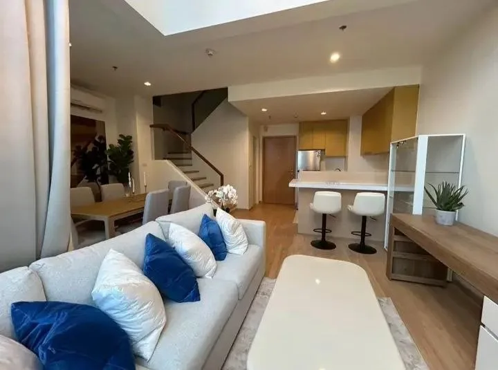 1 bedroom condo for sale in Ratchathewi Bangkok - balcony perspective