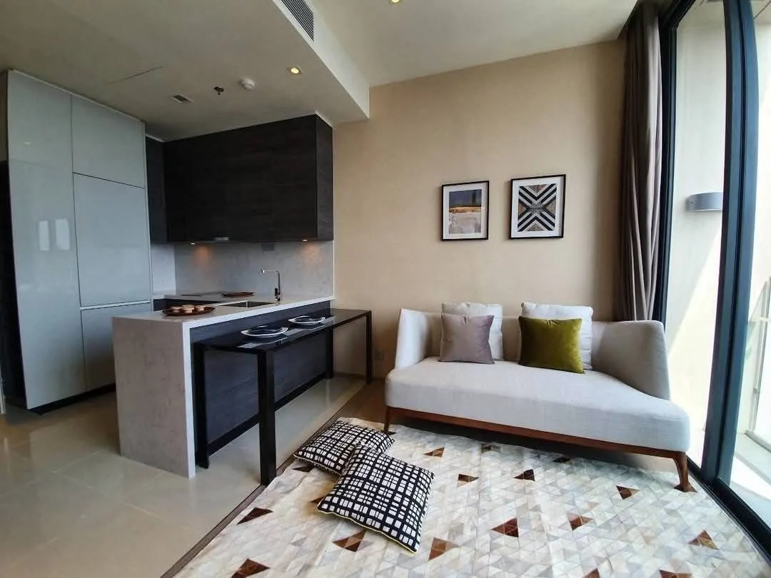1 bedroom condo for rent in Asok Bangkok - bathroom and modern finishes
