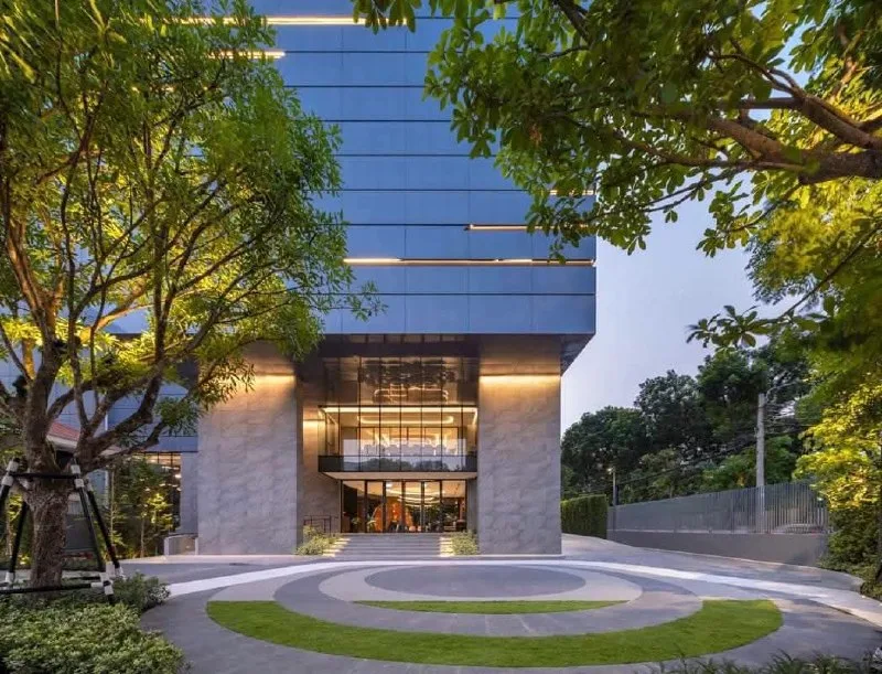 1 bedroom condo for rent in Rangnam Bangkok - bathroom and modern finishes