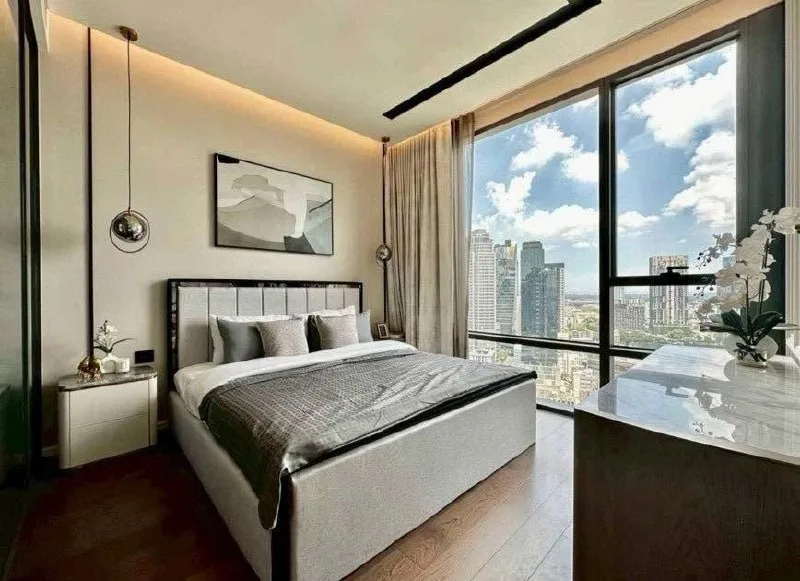 2 bedroom condo for rent in Thong Lo Bangkok - living room view