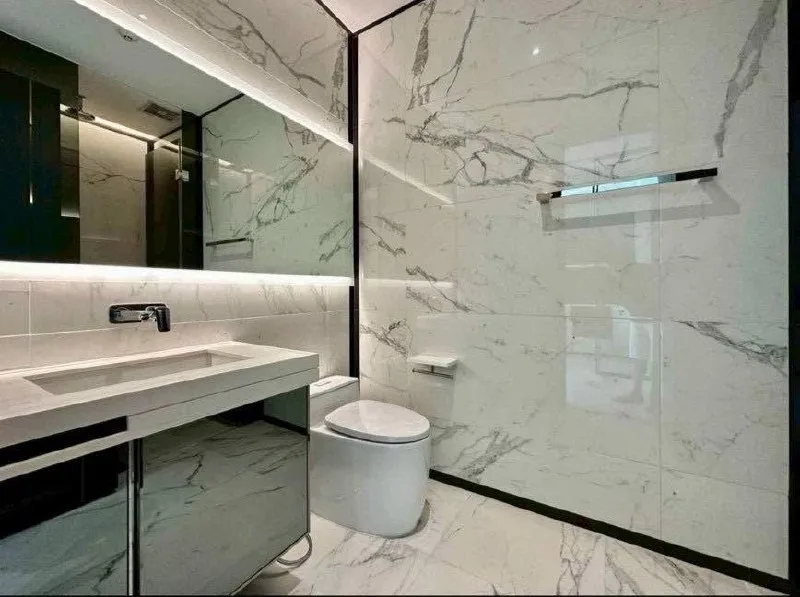 2 bedroom condo for rent in Thong Lo Bangkok - master bedroom interior