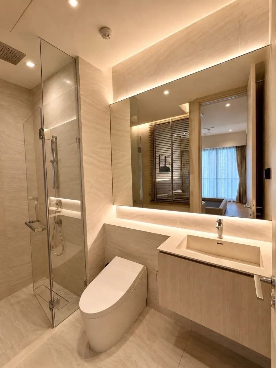 1 bedroom condo for rent in Thong Lo Bangkok - bathroom and modern finishes