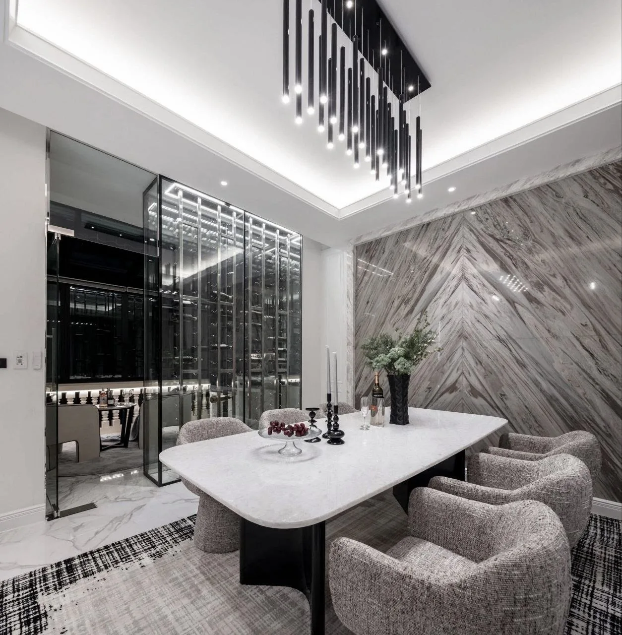 4 bedroom house for sale in Ekkamai Bangkok - balcony perspective