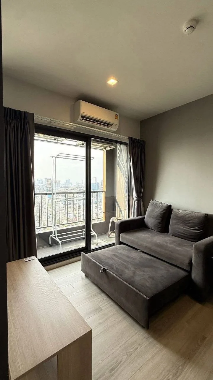 1 bedroom condo for rent in Rama 3 Bangkok - master bedroom interior