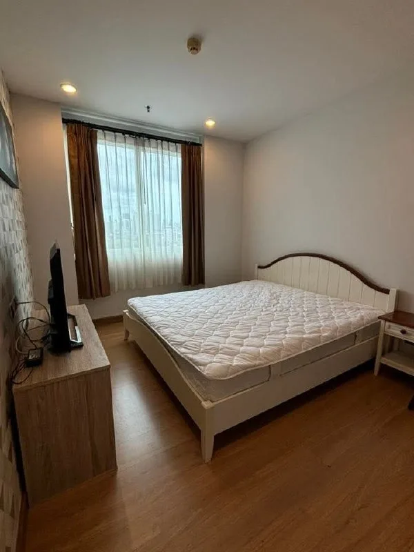 1 bedroom condo for rent in Rama 9 Bangkok - master bedroom interior