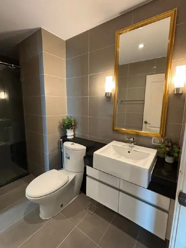 1 bedroom condo for rent in Rama 9 Bangkok - balcony perspective