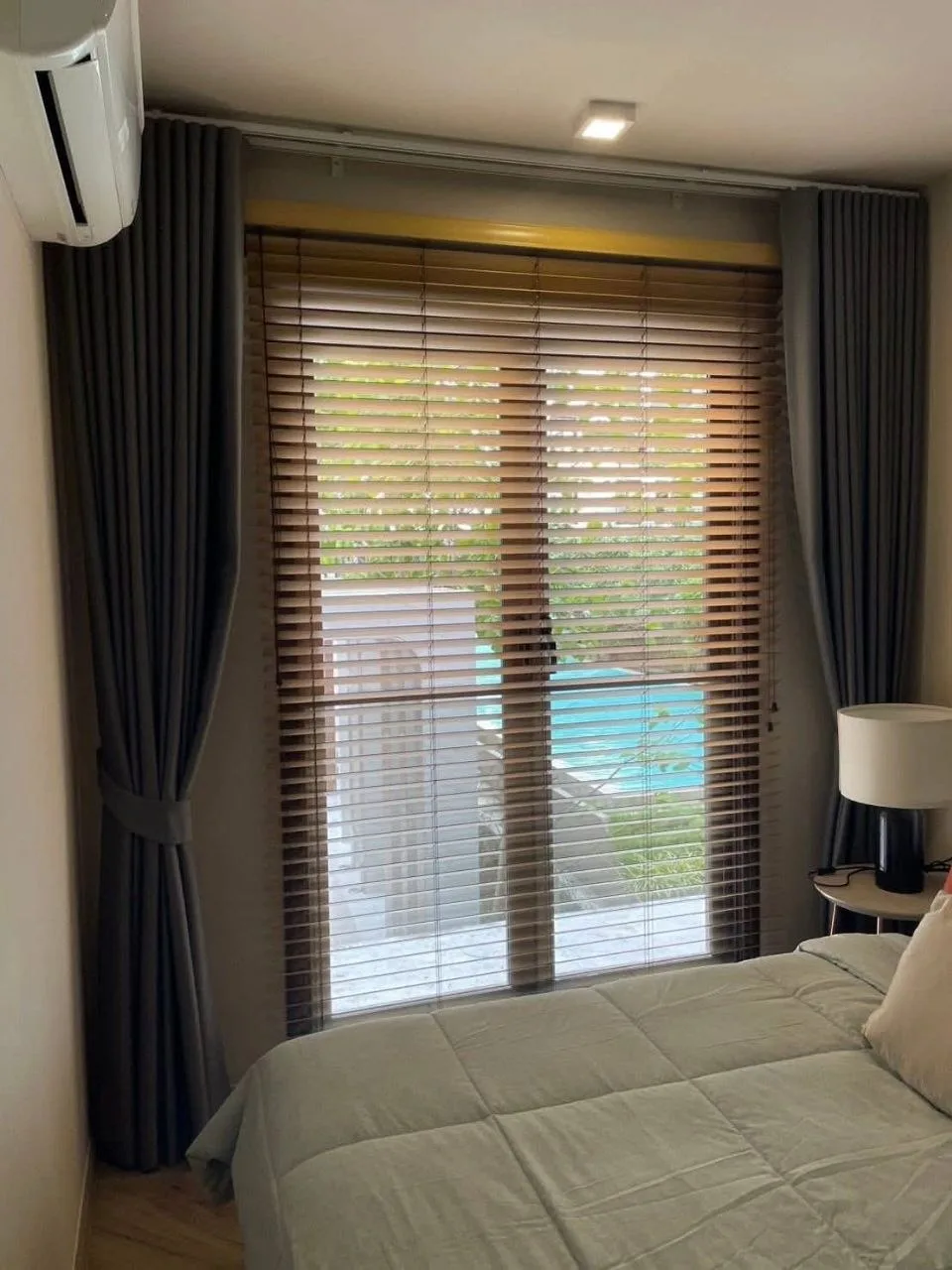 1 bedroom condo for rent in Thong Lo Bangkok - master bedroom interior