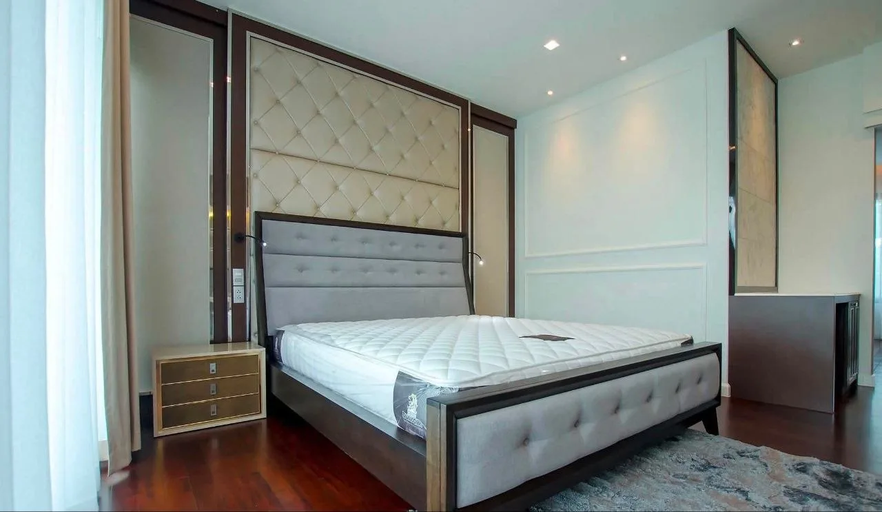 4 bedroom house for rent in Kanlapaphruek / Bang Khae Bangkok - balcony perspective