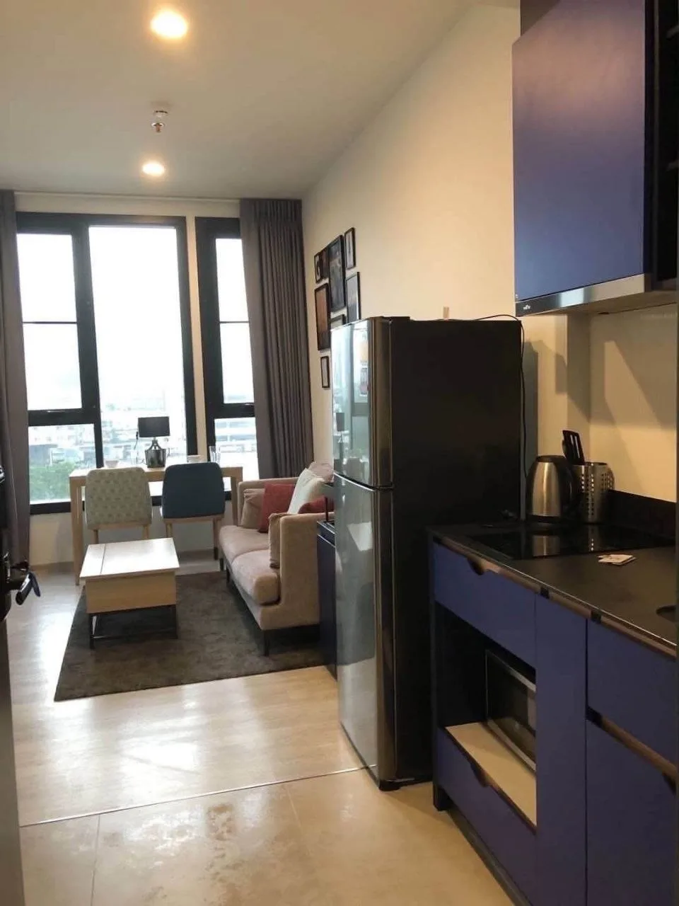 1 bedroom condo for rent in Sukhumvit Bangkok - balcony perspective