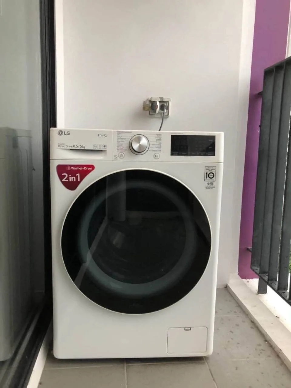 1 bedroom condo for rent in Sukhumvit Bangkok - bathroom and modern finishes