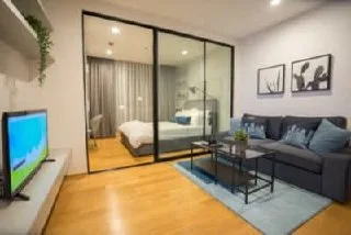 1 bedroom condo for rent in Sathorn Bangkok - master bedroom interior