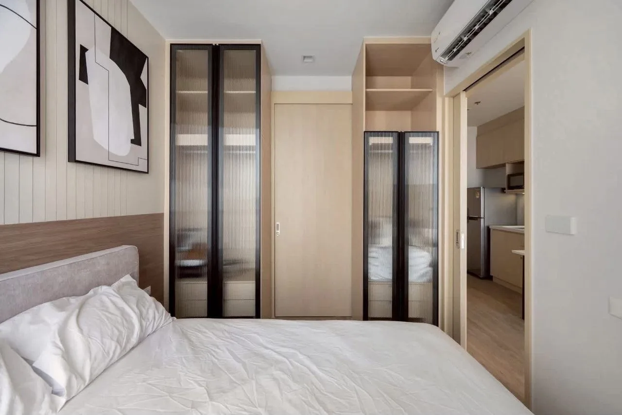 1 bedroom condo for rent in Sukhumvit Bangkok - balcony perspective