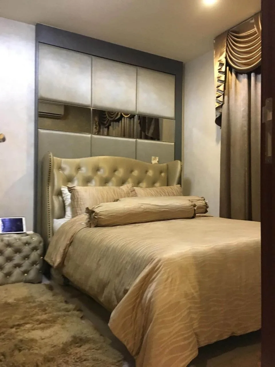 1 bedroom condo for rent in Rama 9 Bangkok - living room view
