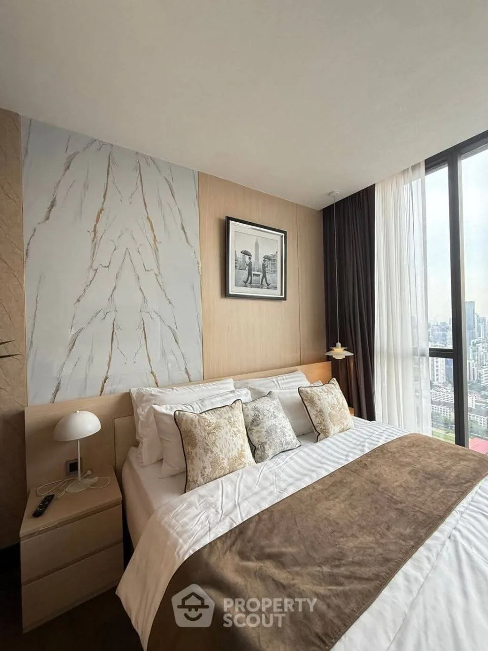 4 bedroom condo for rent in Asok Bangkok - balcony perspective