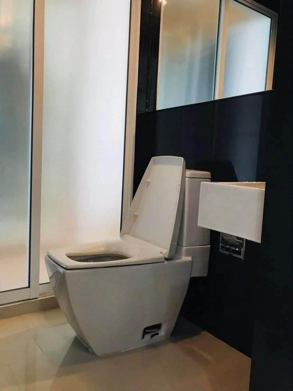 1 bedroom condo for rent in Ari Bangkok - master bedroom interior