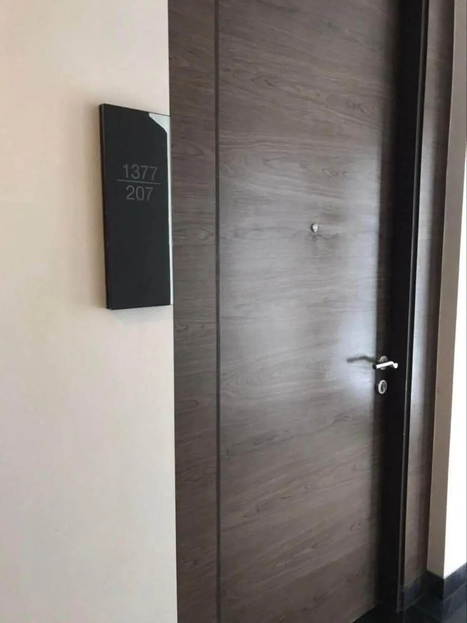 1 bedroom condo for rent in Ari Bangkok - bathroom and modern finishes