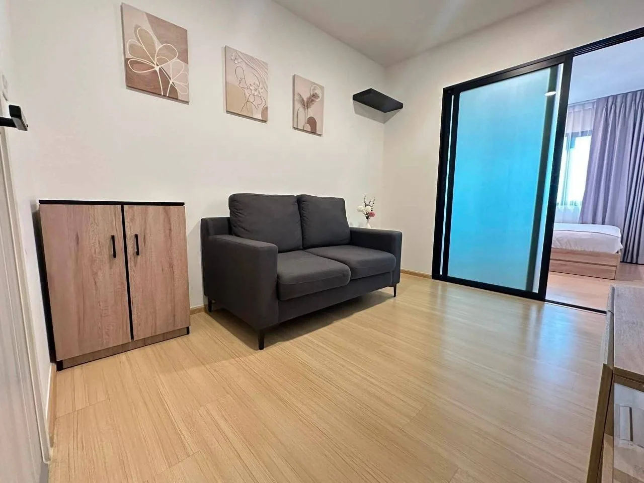 1 bedroom condo for rent in Ladprao Bangkok - bathroom and modern finishes